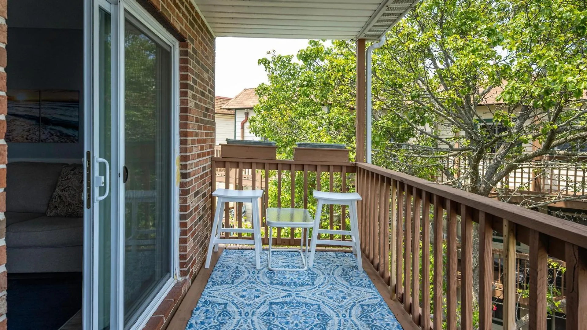Family Friendly 2br With Large Balcony, Partial Ocean Views *