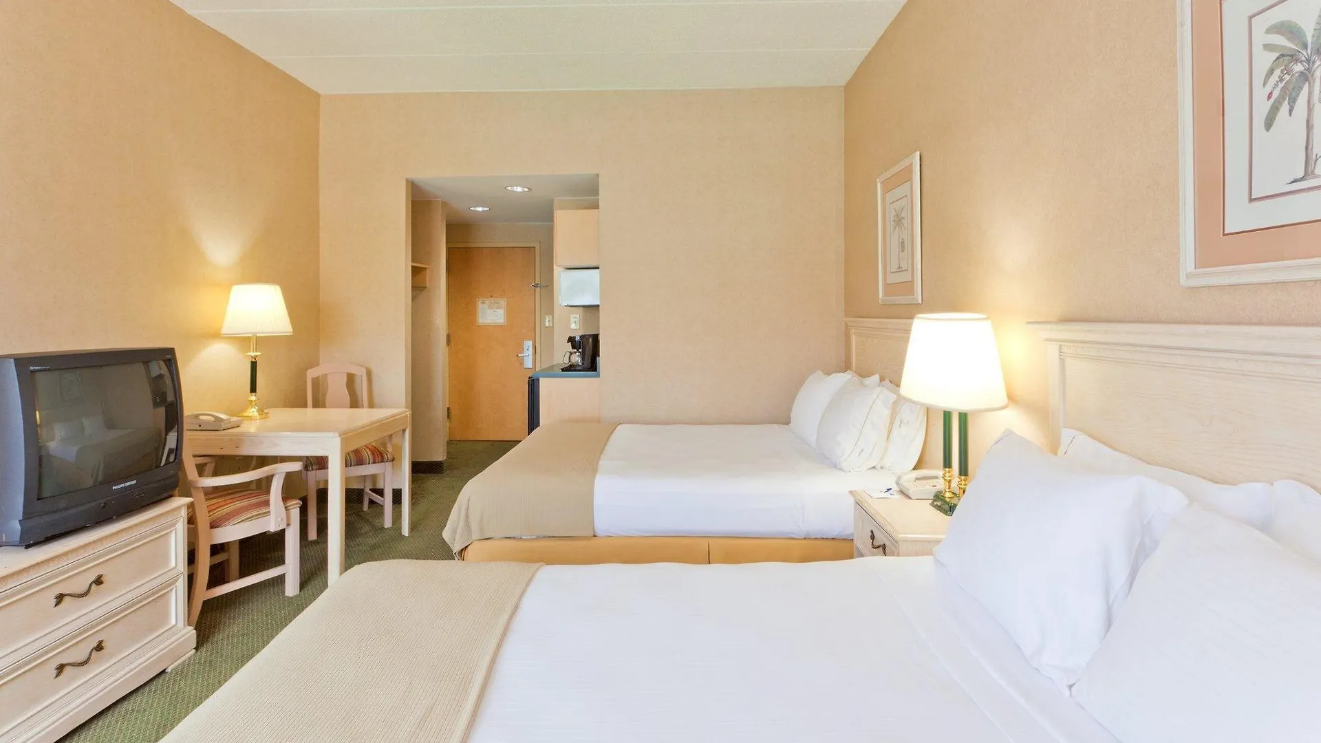 Resort Express & - Ocean By Ihg 3*