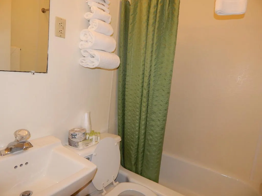 Hotel Shoreham Oceanfront 2*