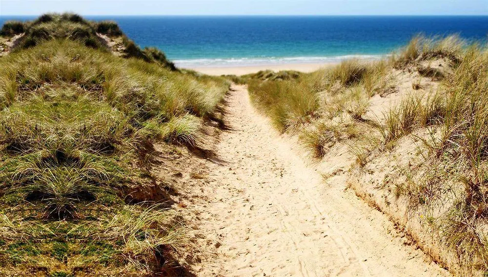 Μοτέλ Dunes Court 2*