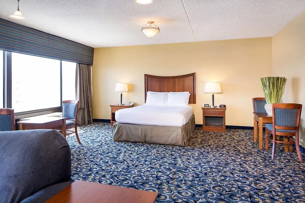Fenwick Hotel 3*