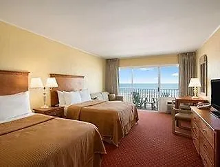 Howard Johnson Plaza By Wyndham Ocean Oceanfront 3* אושן סיטי