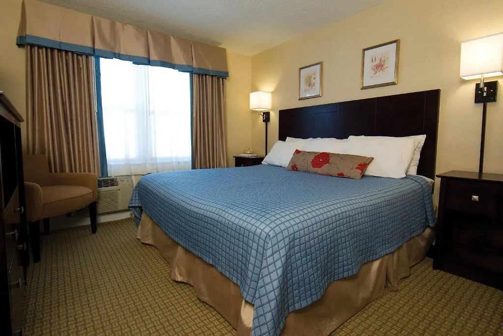 Harrison Hall Hotel 2*
