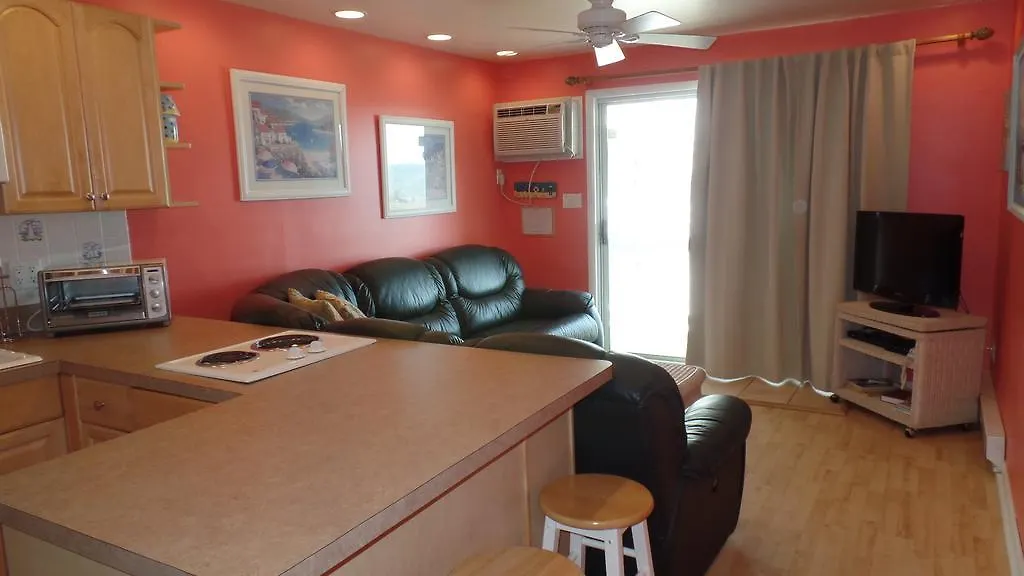 Windjammer Aparthotel