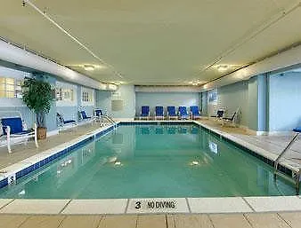 Howard Johnson By Wyndham Ocean Oceanfront Hotel
