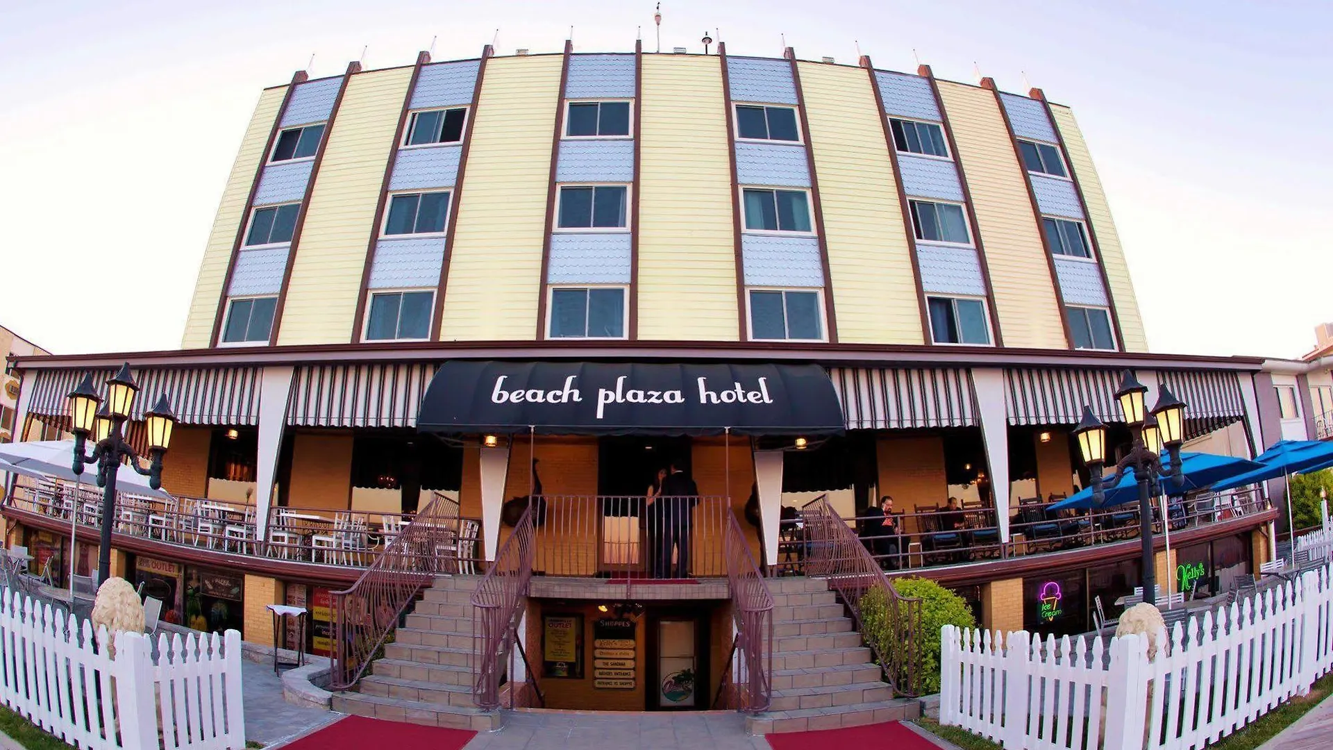 Plaza מלון 3*