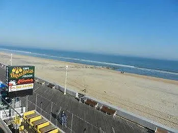 Boardwalk Terrace Hotel 3*