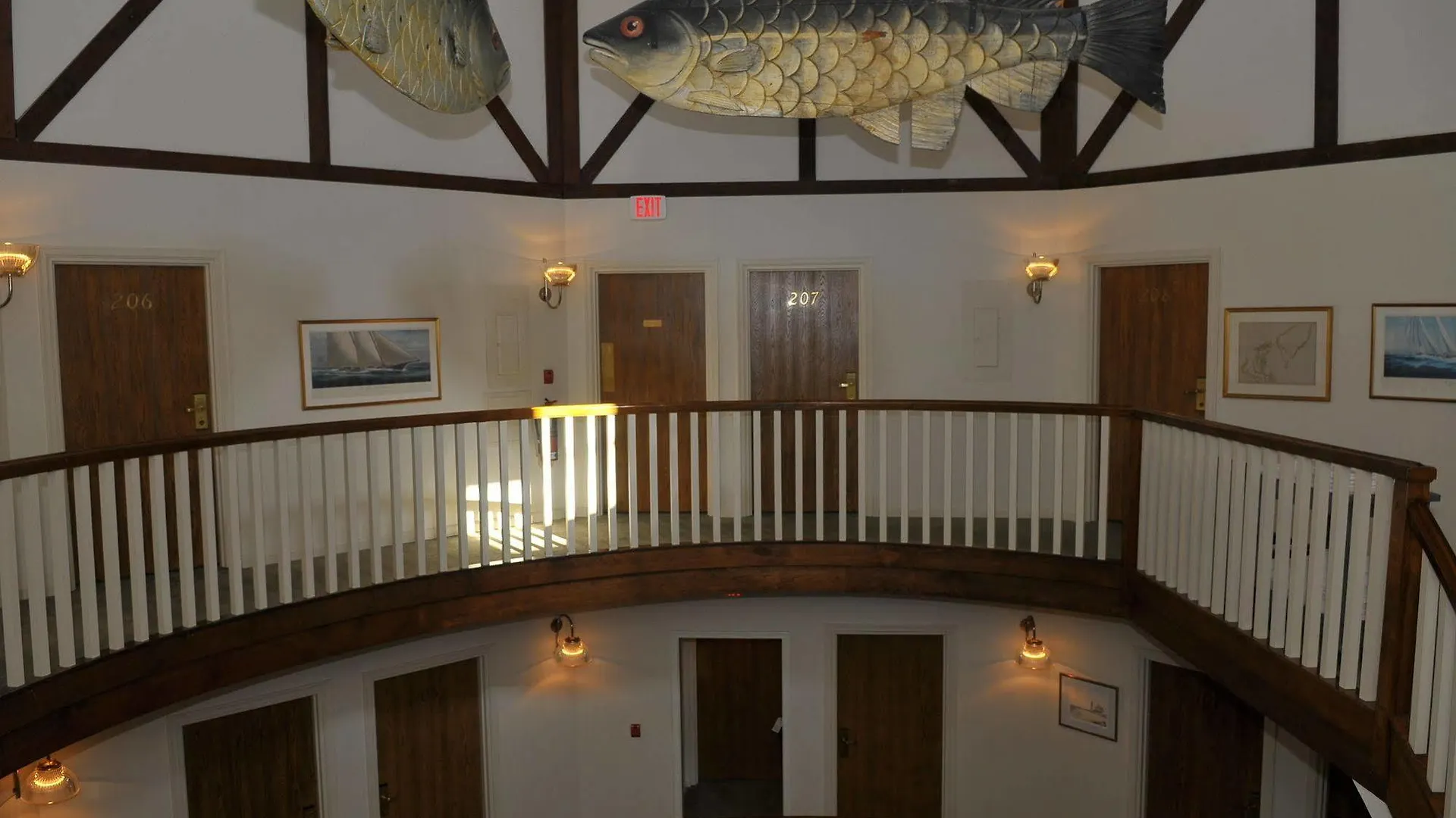 Lighthouse Club Hotel