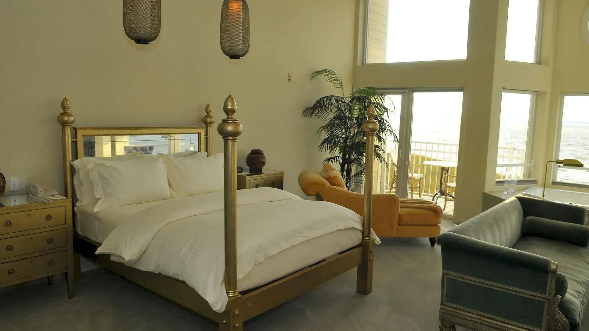The Edge At Fager's Island Hotel Ocean City