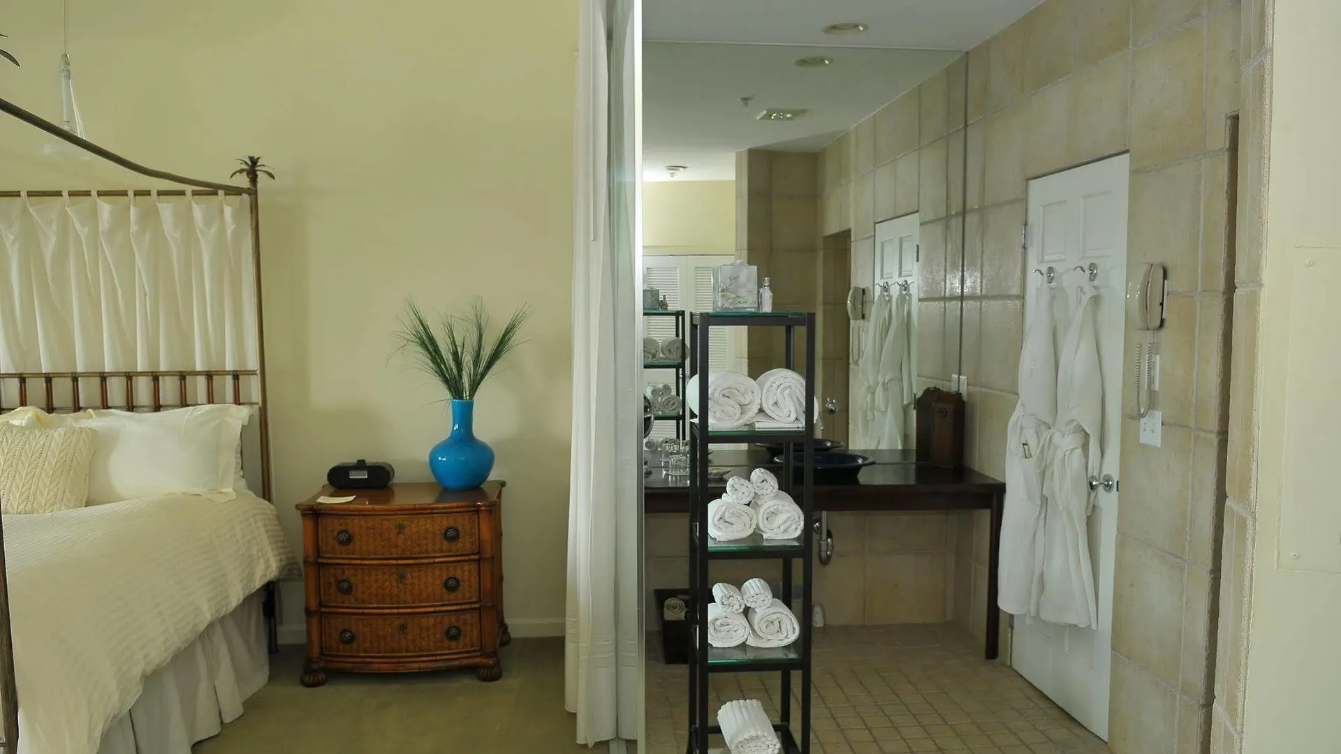 Hotel The Edge At Fager's Island 3*
