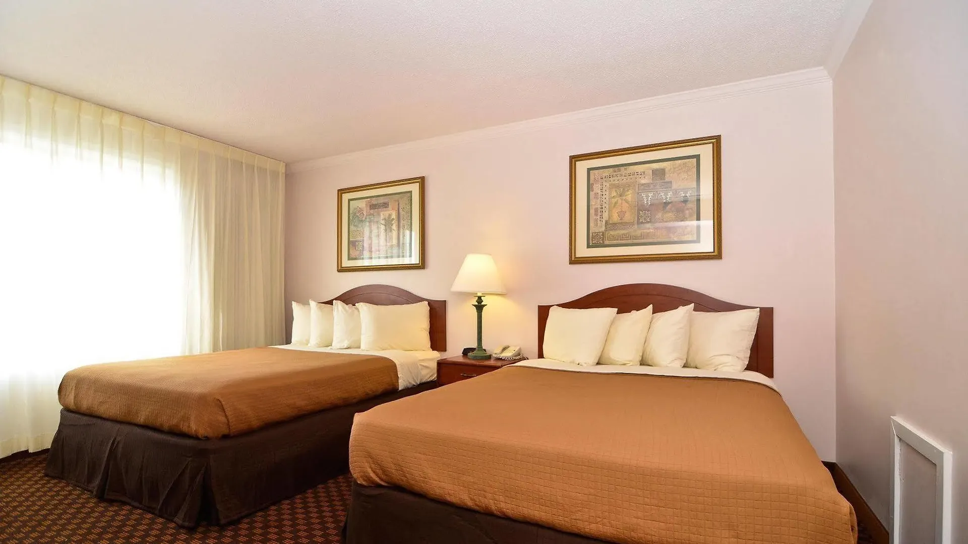 Western Ocean And Hotel Ocean City