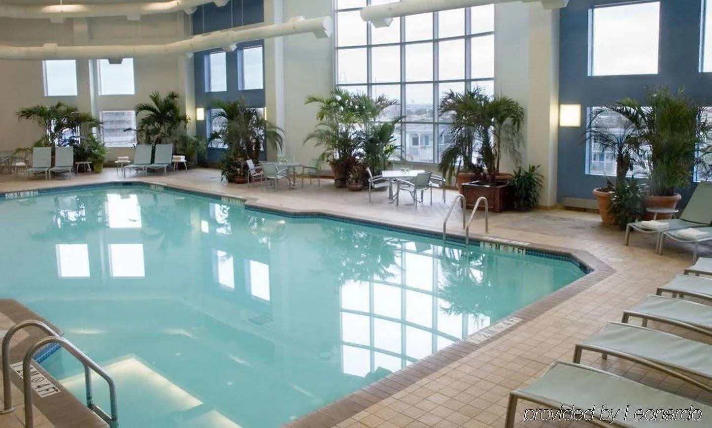Resort Hilton Ocean Oceanfront 4*