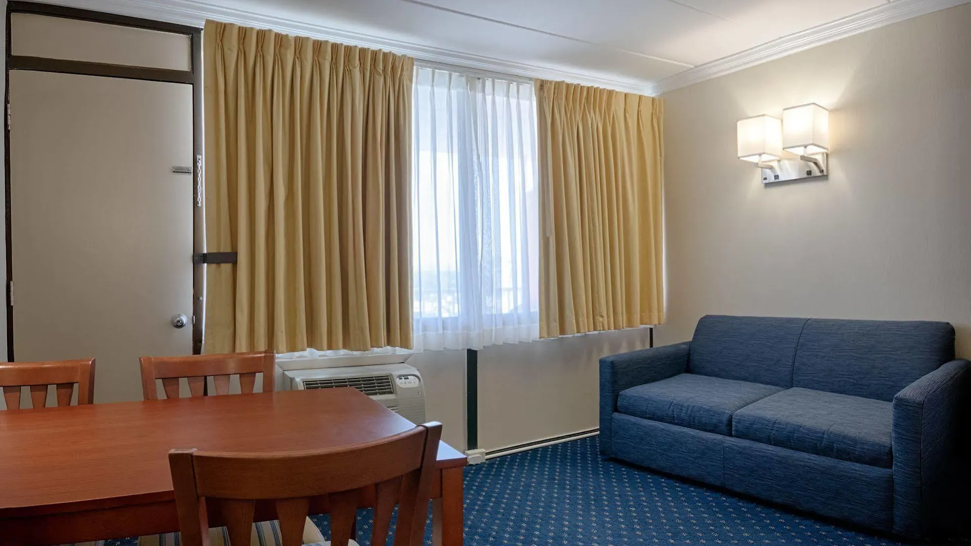 The Spinnaker 3* Ocean City