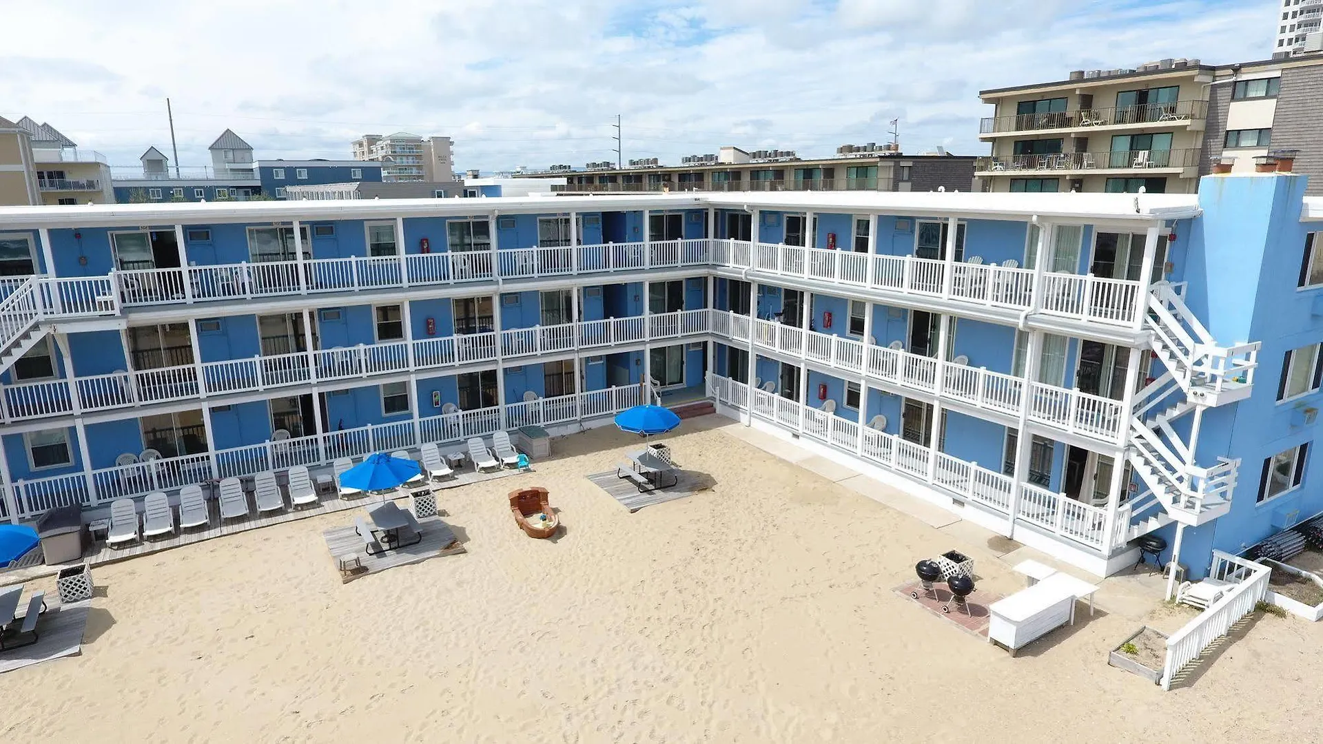 Windjammer Aparthotel