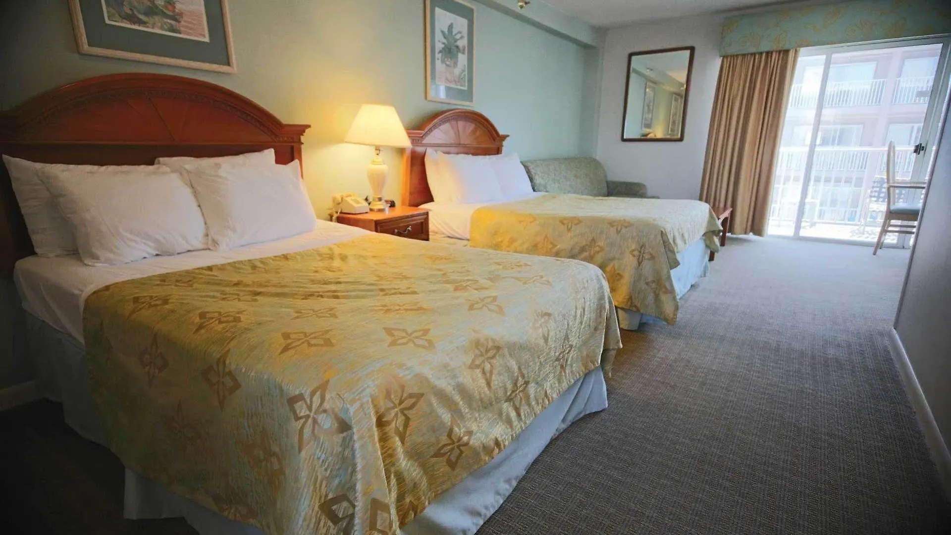 Flagship Oceanfront Hotel Ocean City