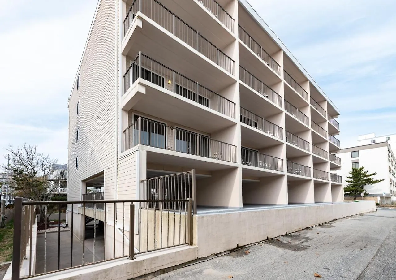 St. Tropez Apartment Ocean City