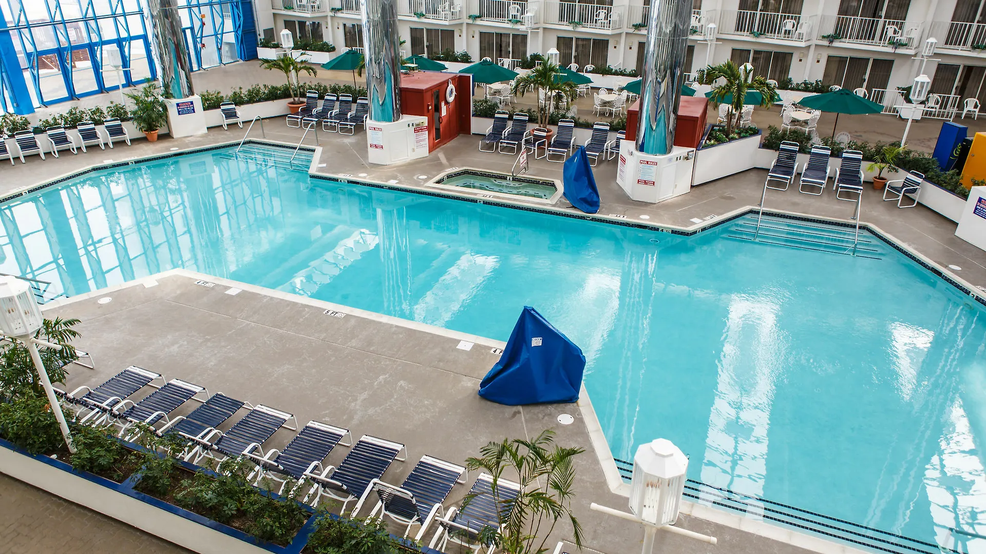 Princess Royale And Conference Center Hotel 3*