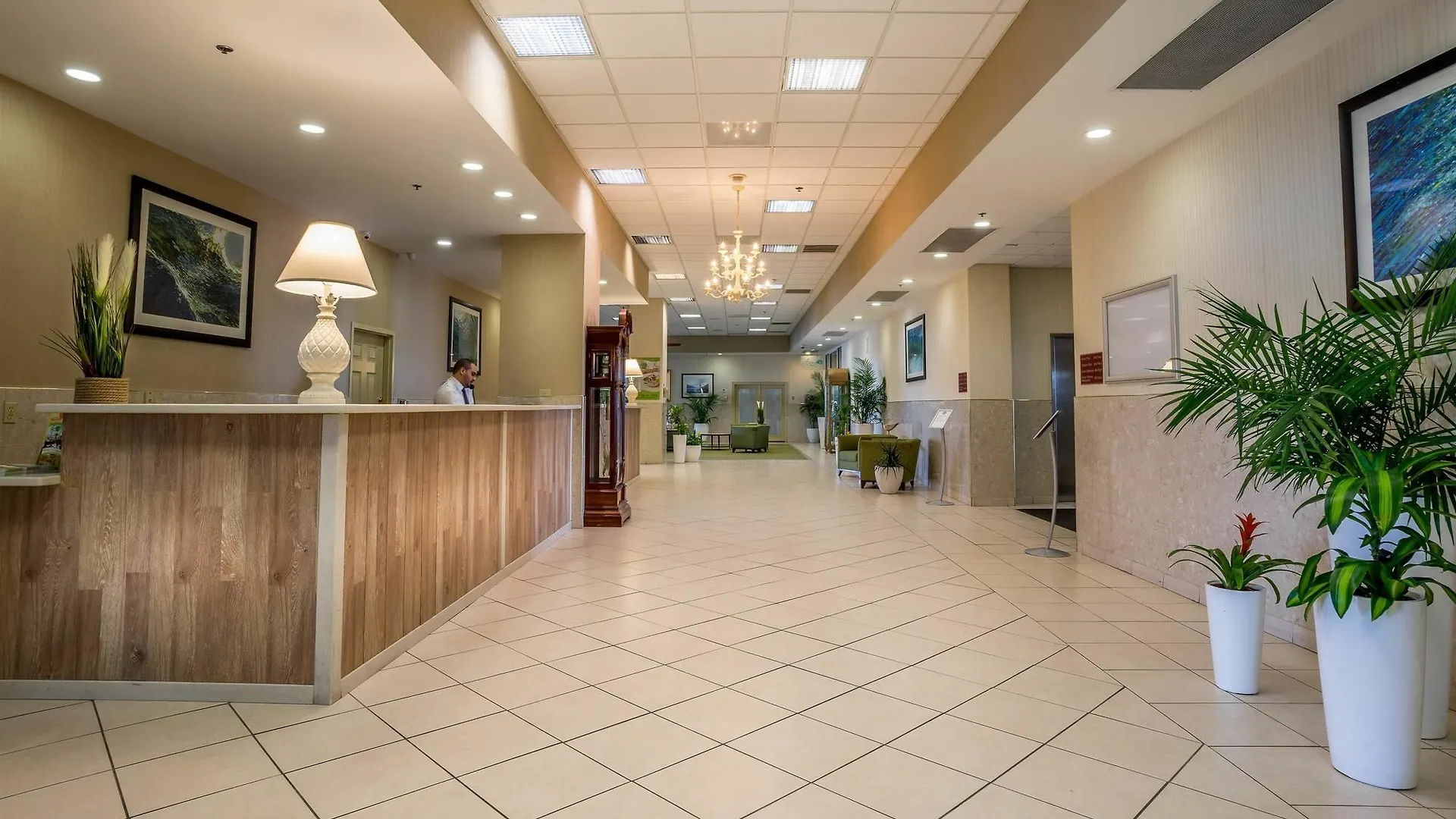 Hotel Grand Ocean Oceanfront 3*