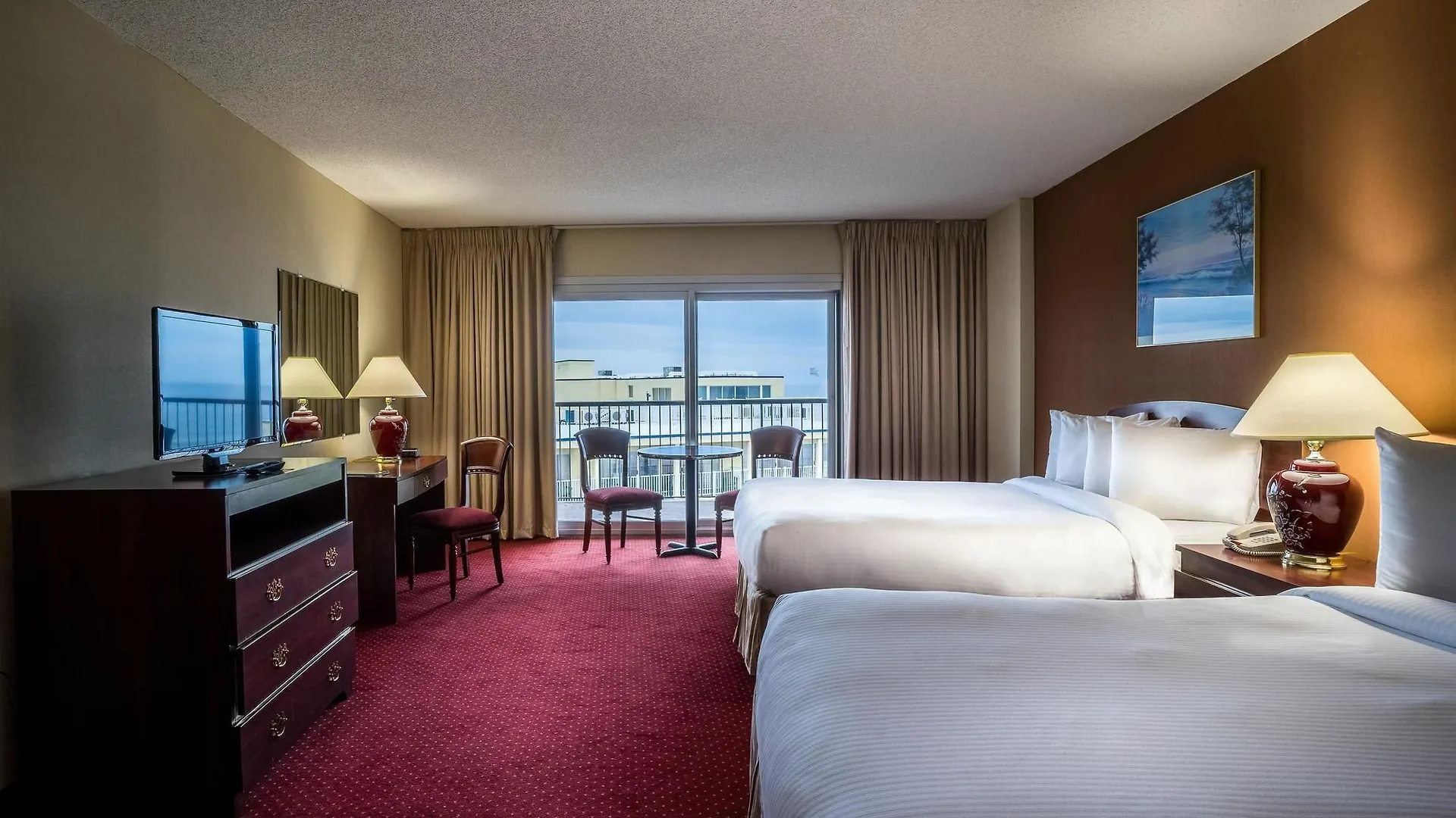 Grand Ocean Oceanfront Hotel