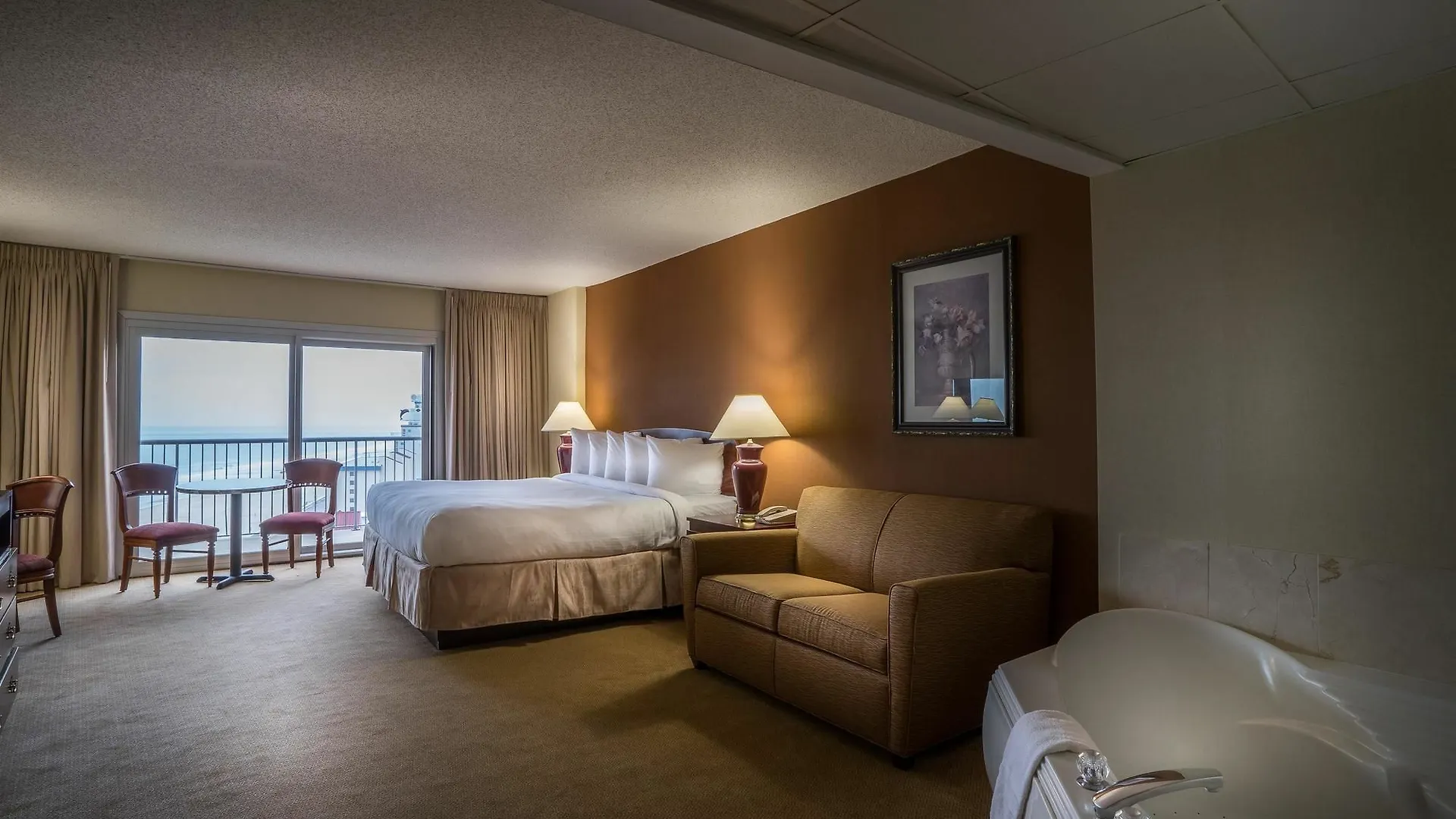 Grand Ocean Oceanfront Hotel 3*