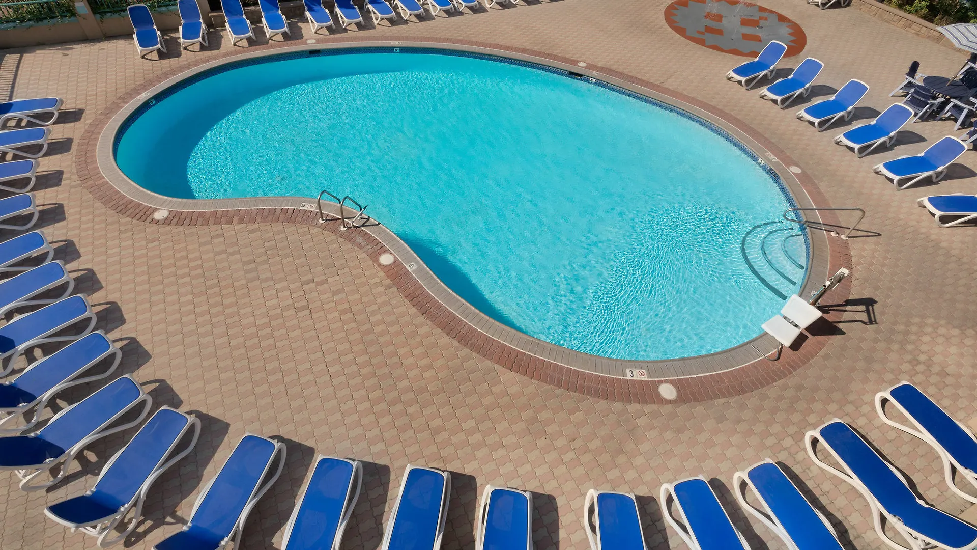 Hotel Days By Wyndham Ocean Oceanfront Ocean City