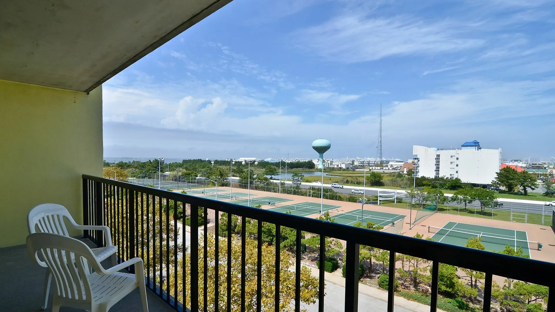 Sea Bay 3*
