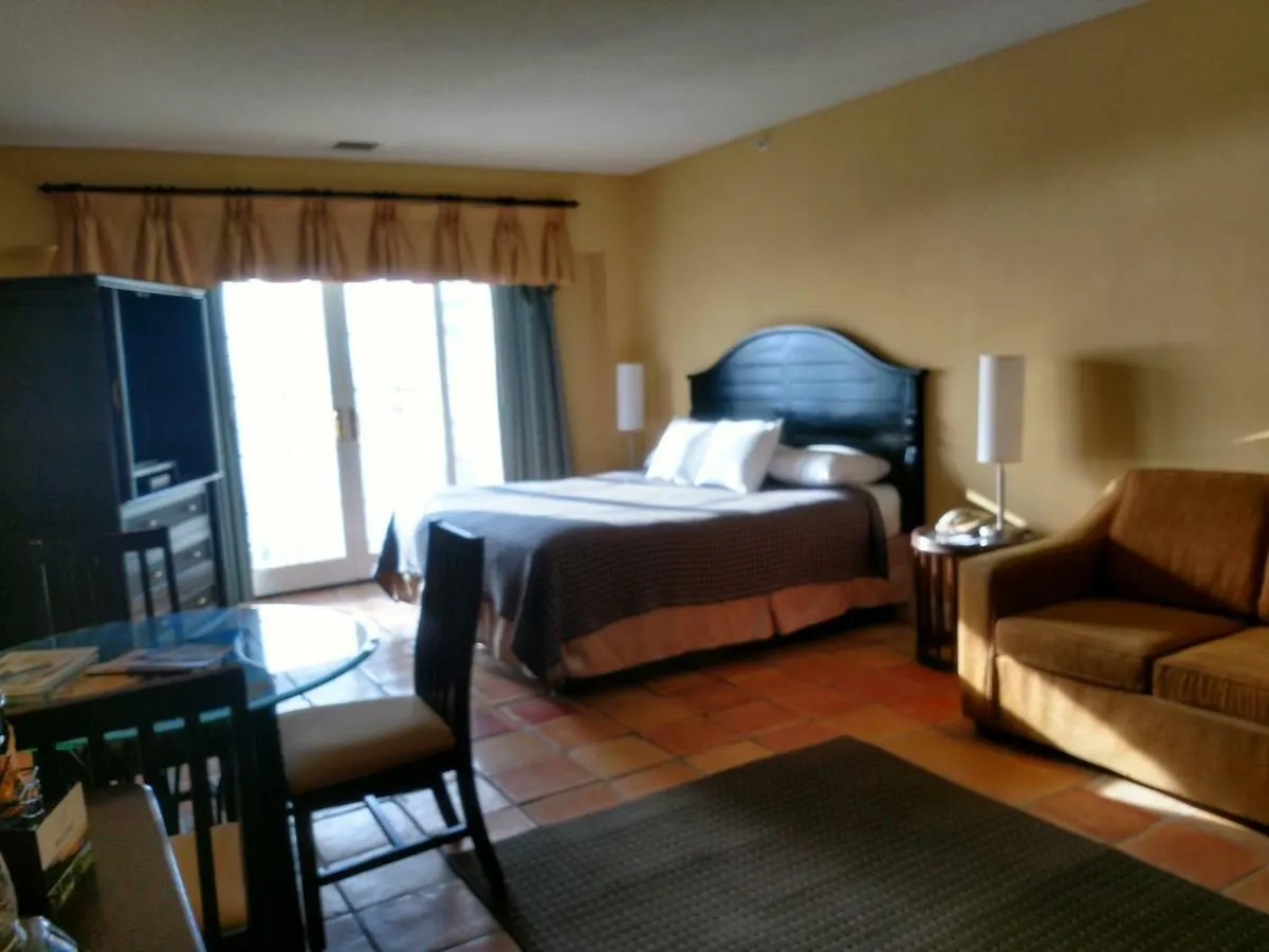 Coconut Malorie Hotel, Ascend Collection Hotel 3*
