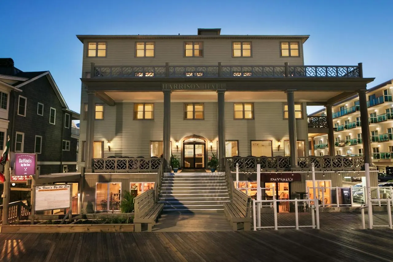 Hotel Harrison Hall 2*