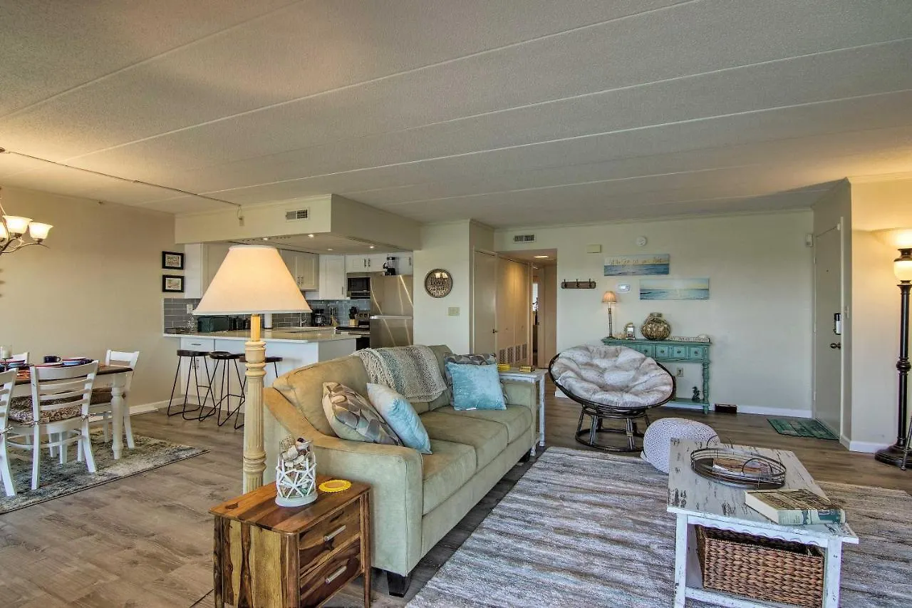 Bayfront Ocean Pool And Boardwalk Access Apartment Ocean City