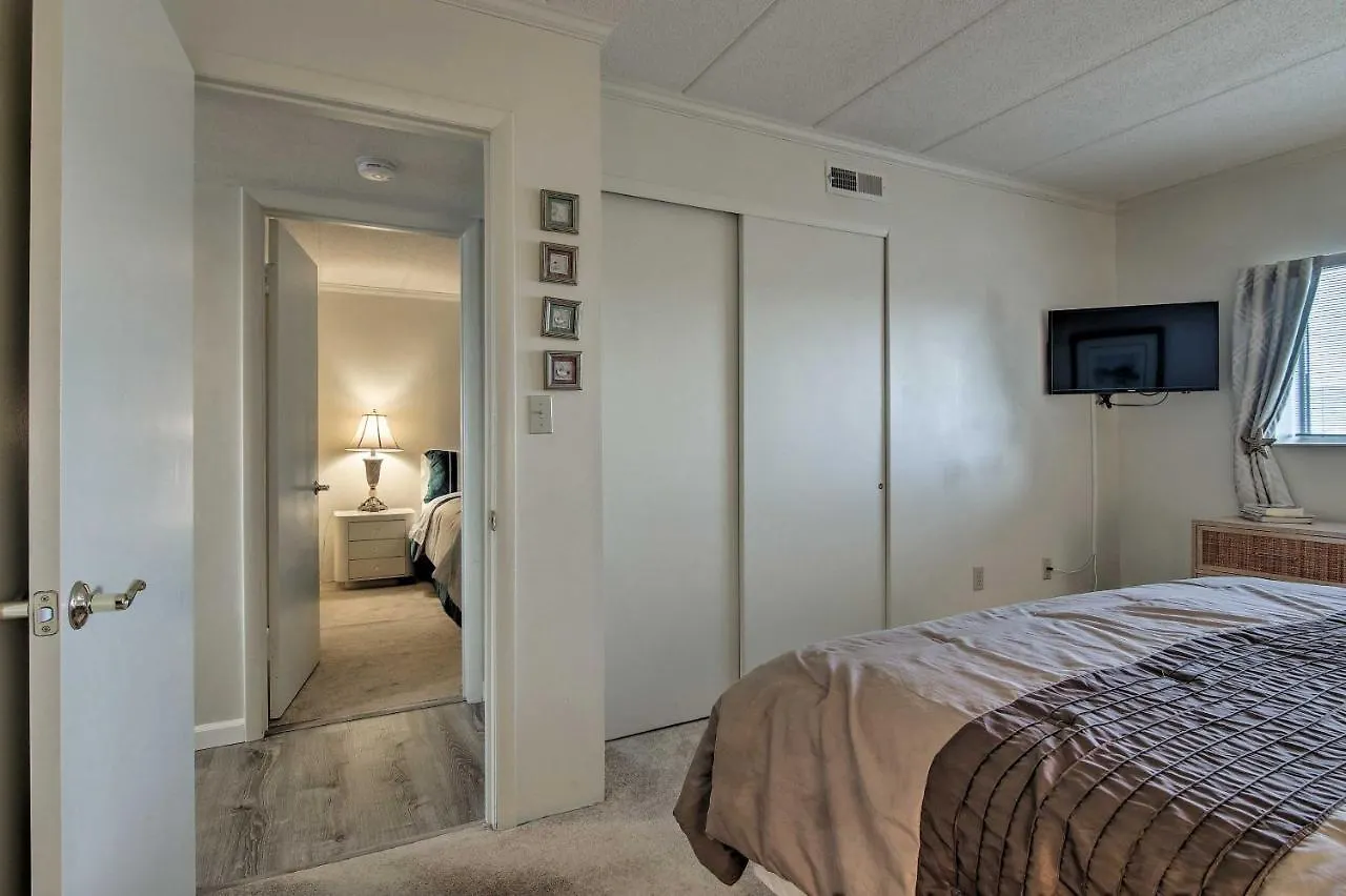 Bayfront Ocean Pool And Boardwalk Access Apartment *