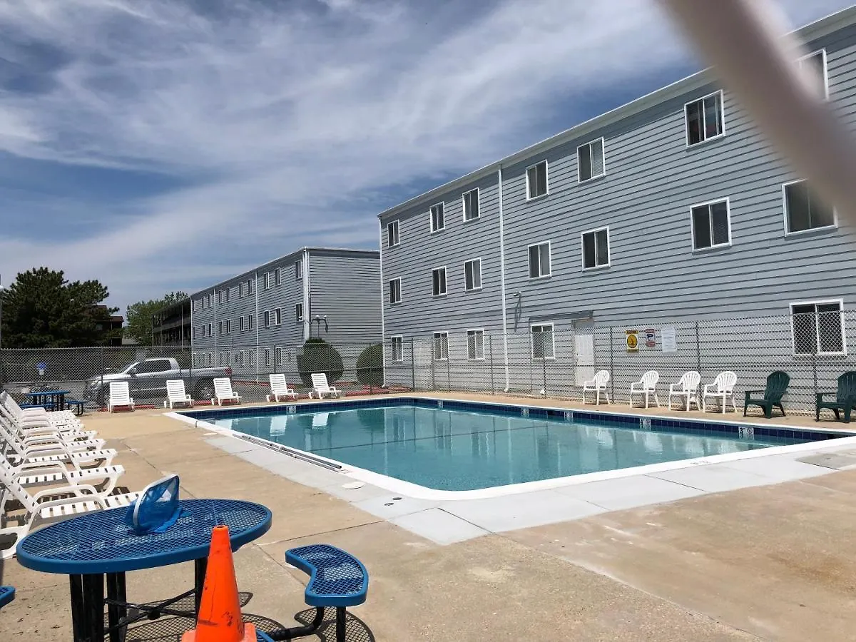 2br 1ba Robin Dr 28th Street Ocean City, Md Midtown Bayside Apartment Ocean City