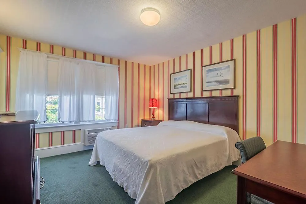 Atlantic Hotel, Inc Hotel *