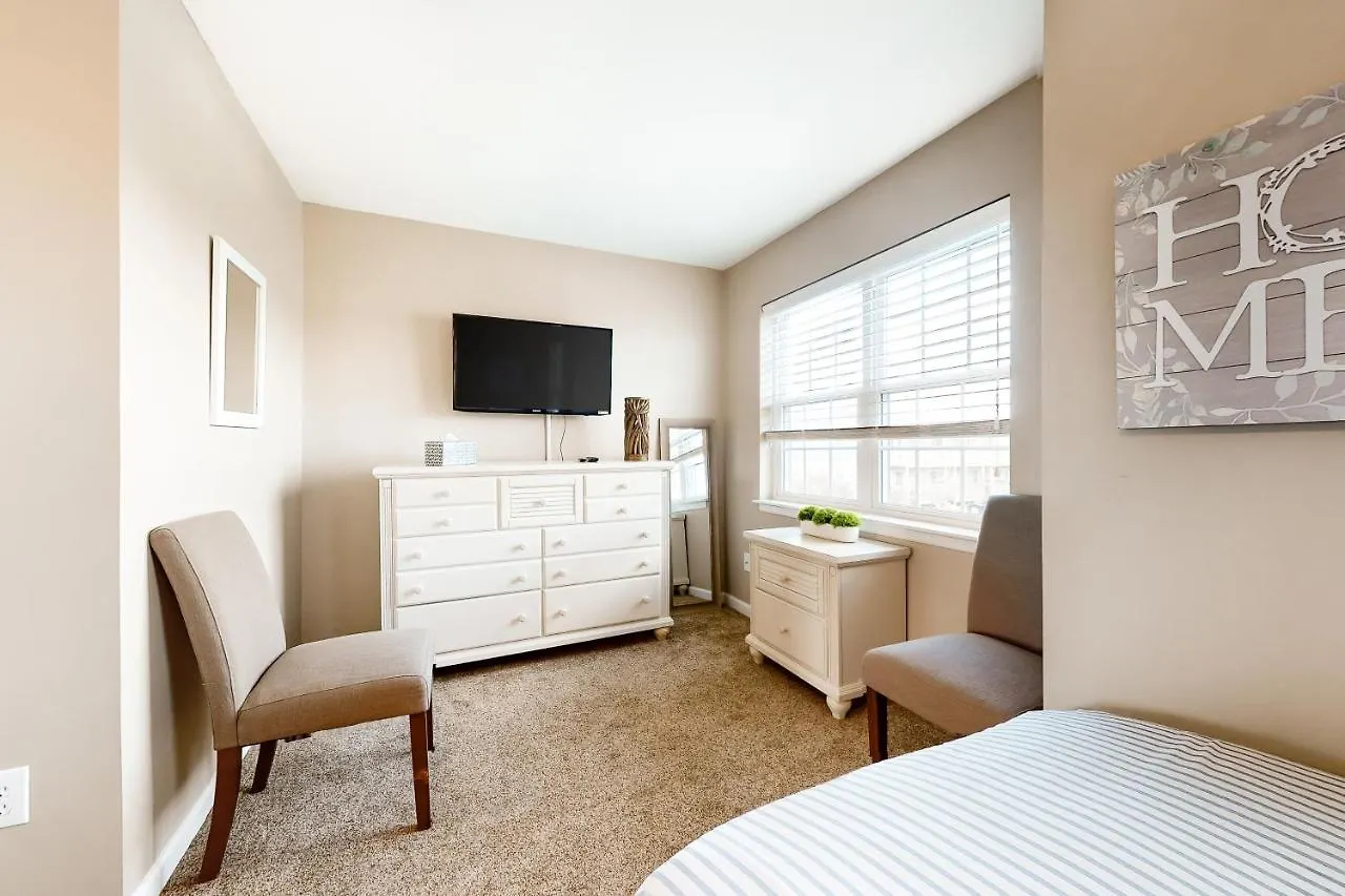 Bayfront Beauty At Mallard Landing