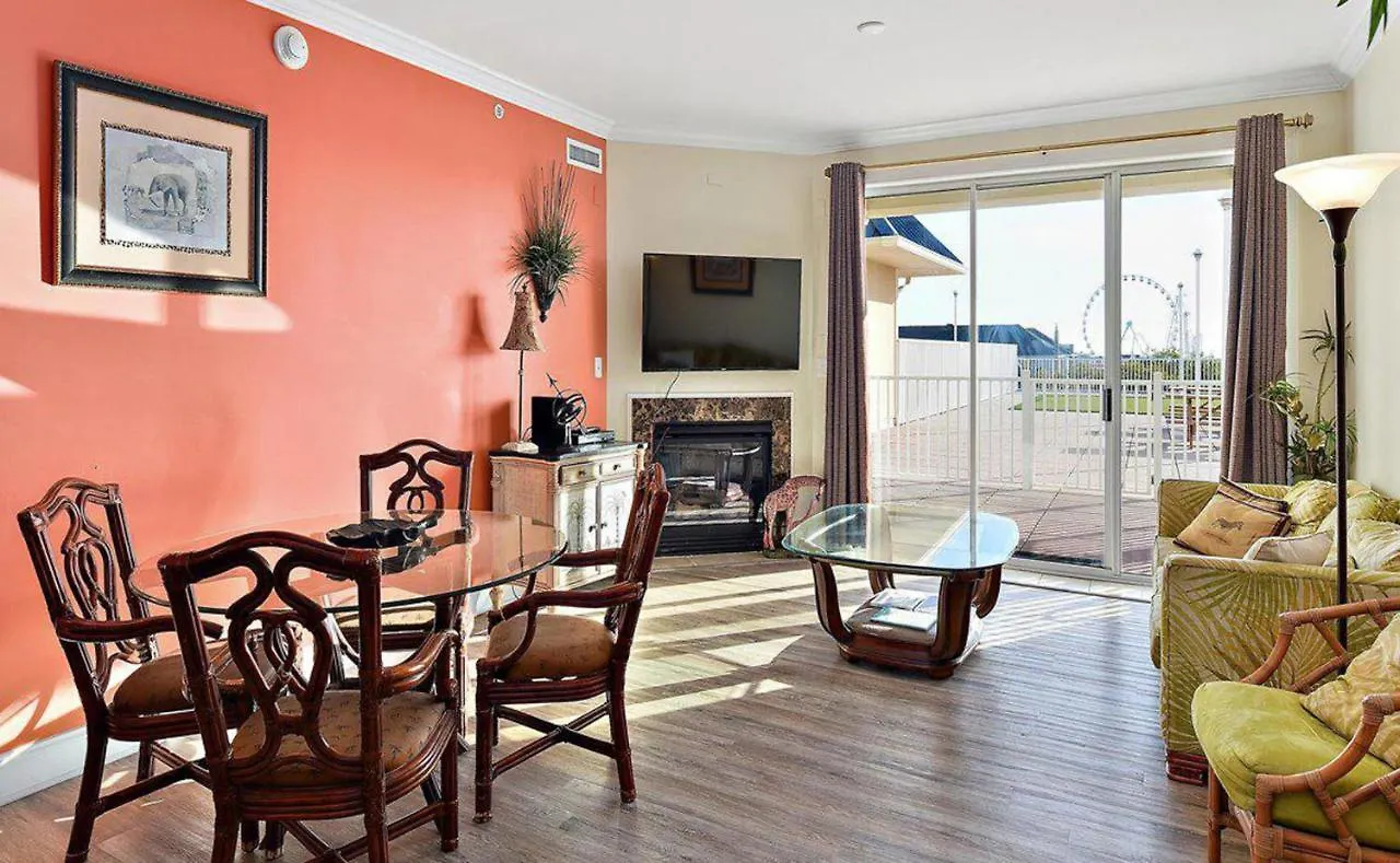 Belmont Towers 410 Apartamento