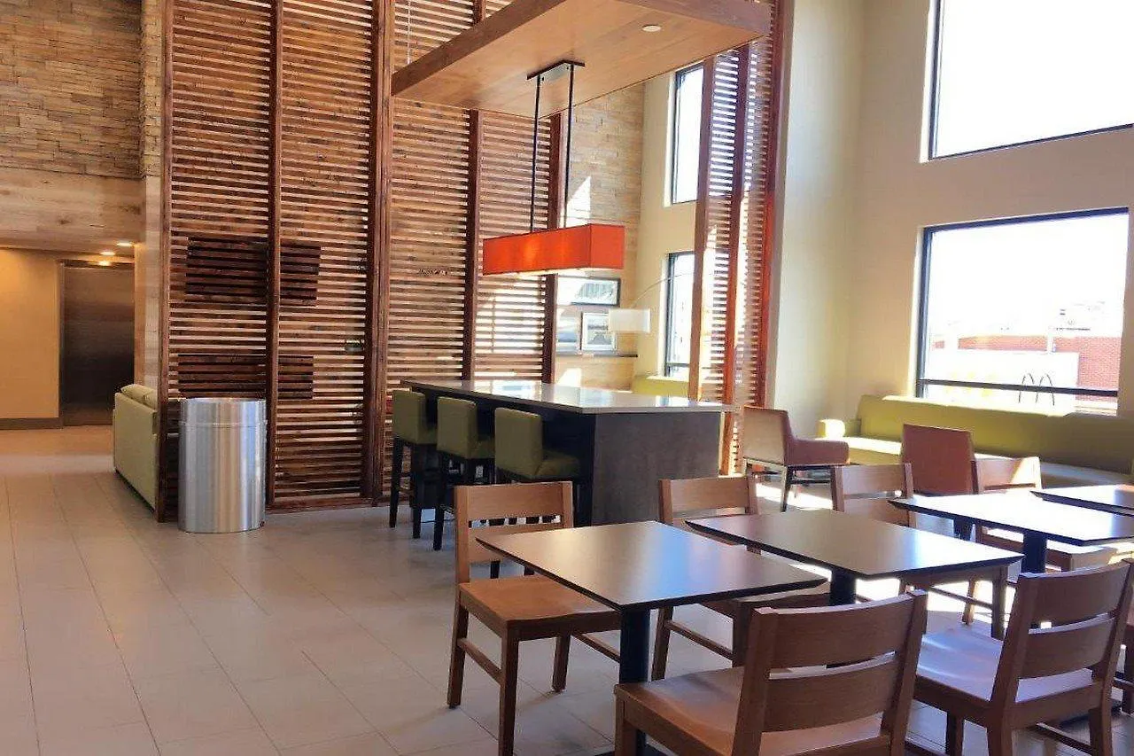 Otel Country & By Radisson Ocean Ocean City