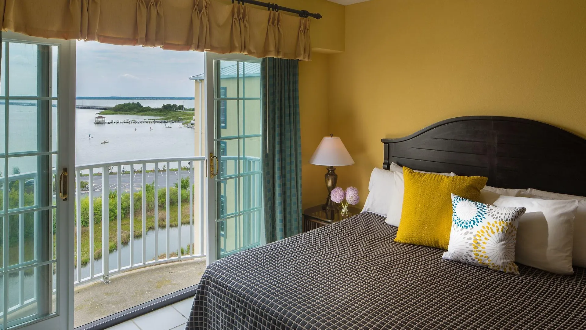 Coconut Malorie Hotel, Ascend Collection Hotel 3*