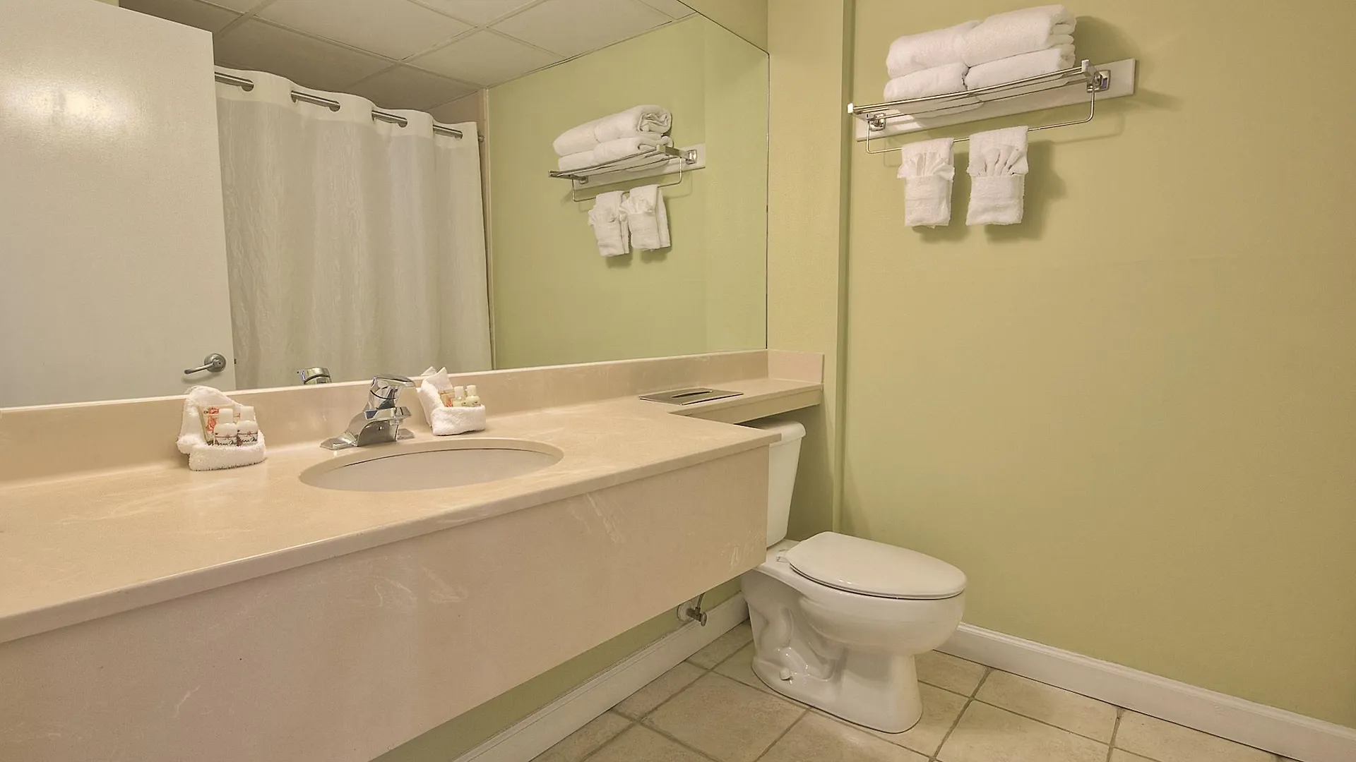 Tidelands Caribbean And Hotel Ocean City