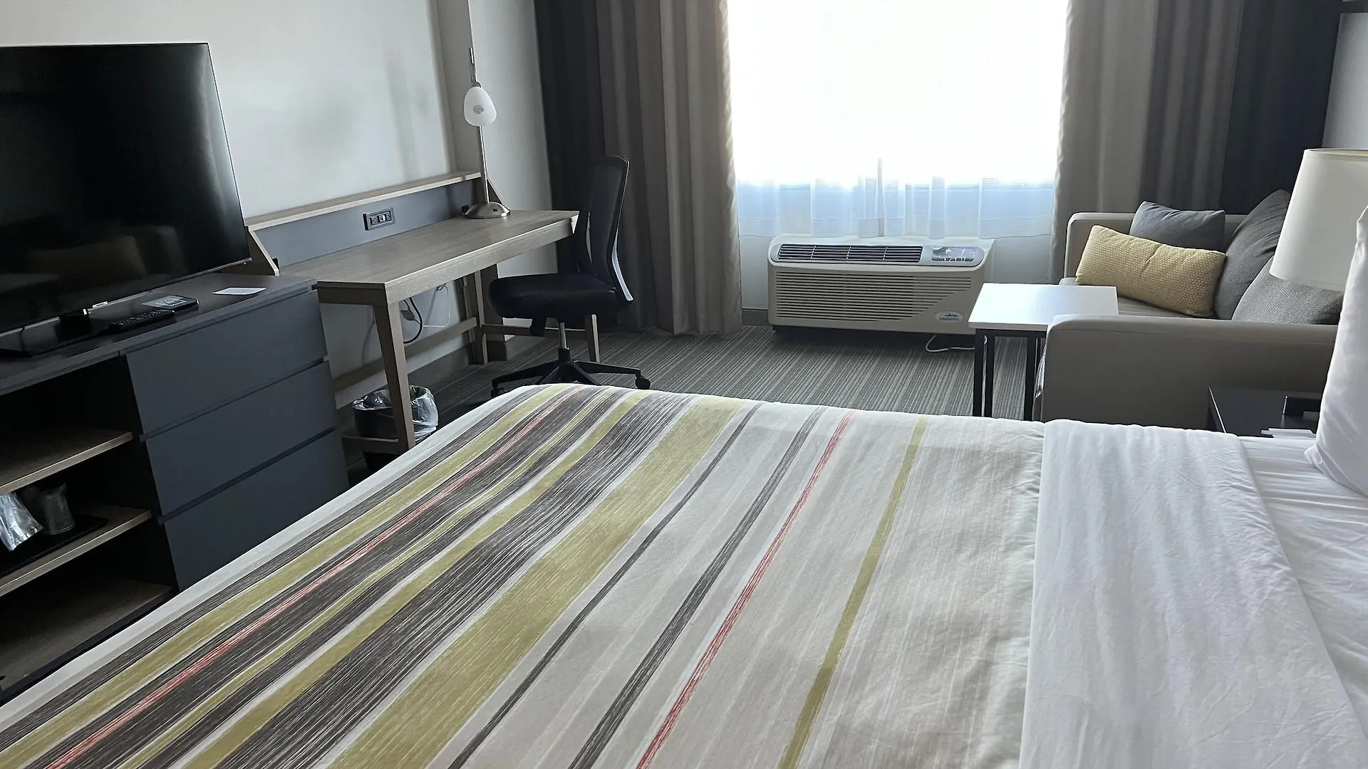 Country & By Radisson Ocean
