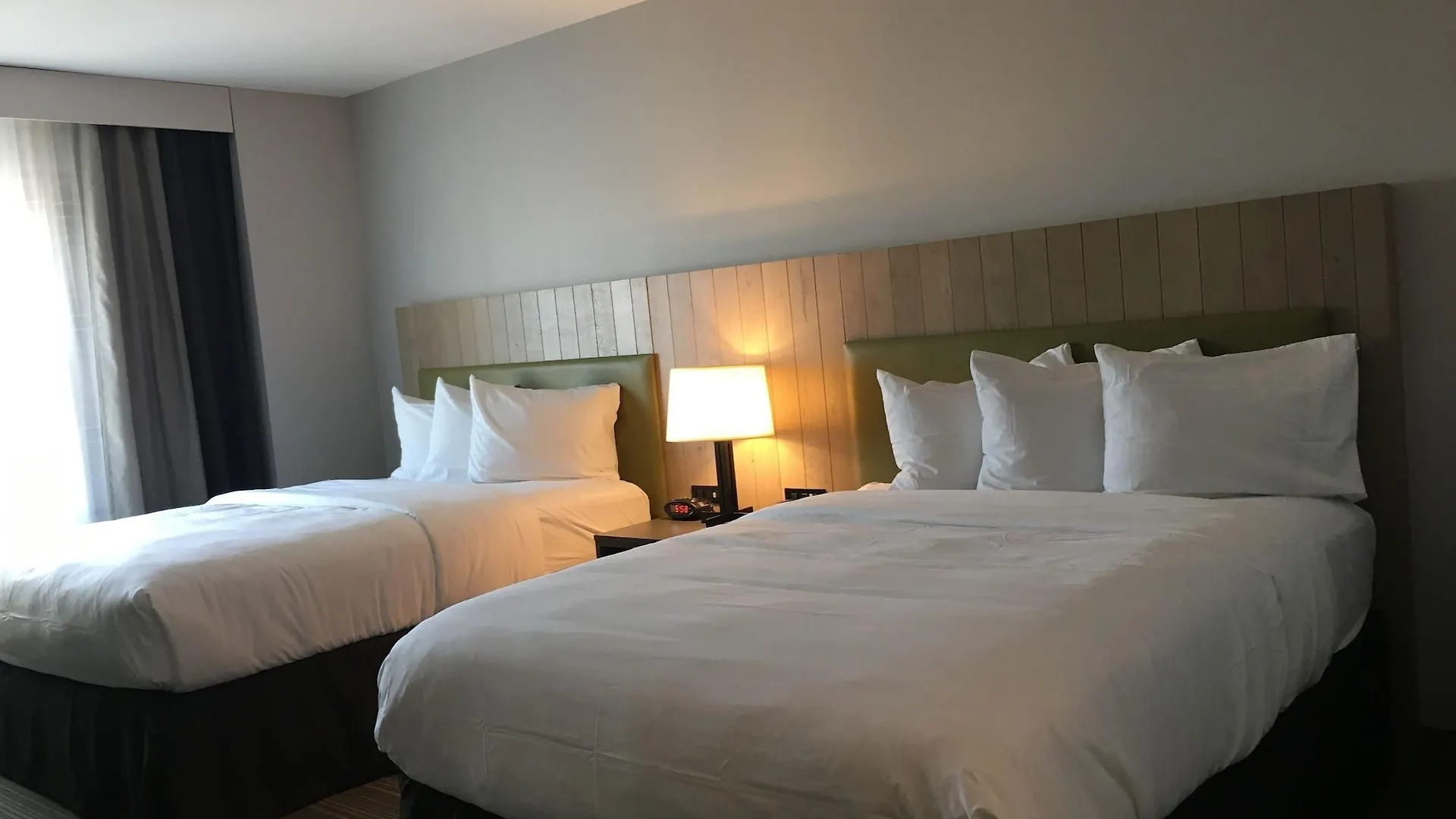 Country & By Radisson Ocean Otel 4*