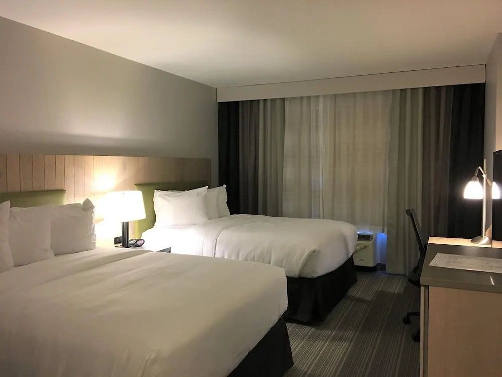 Country & By Radisson Ocean 4*
