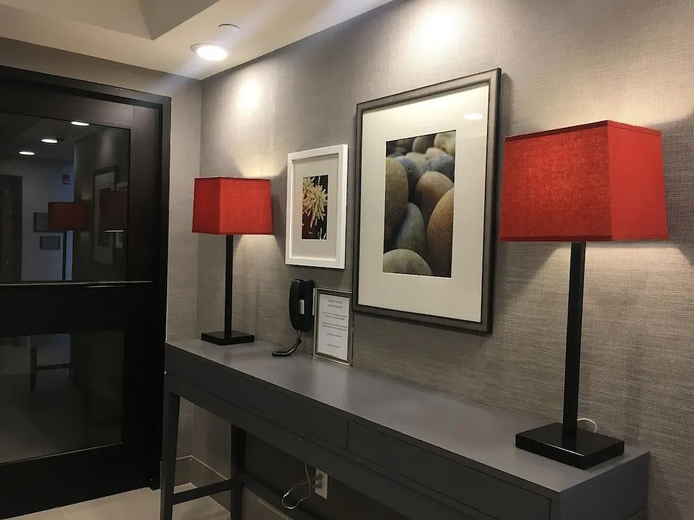 Otel Country & By Radisson Ocean