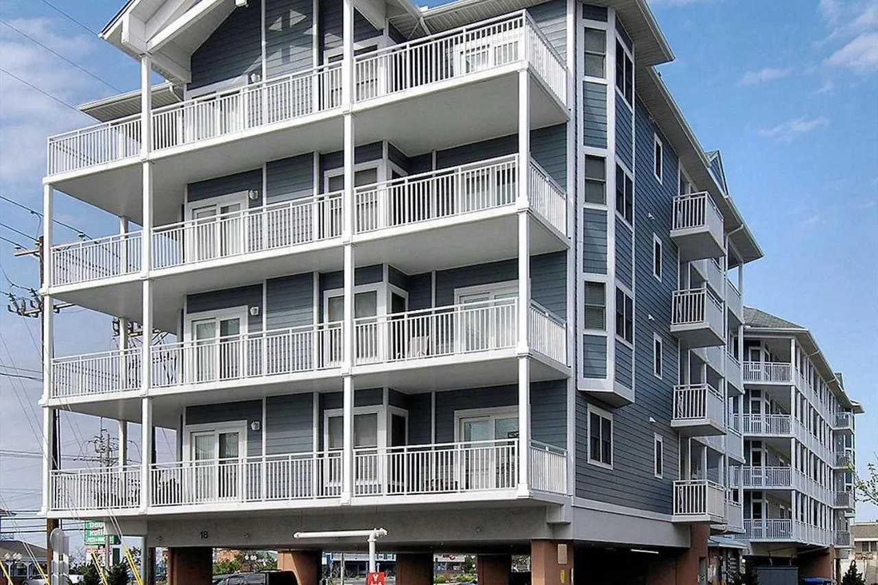 4100 Coastal #102 * Ocean City