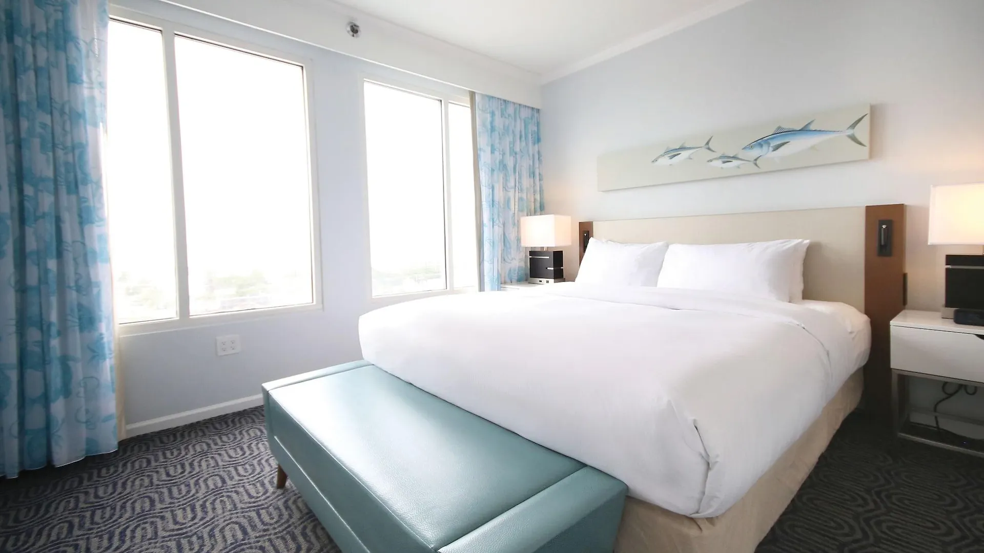Hotel Doubletree By Hilton Ocean Oceanfront