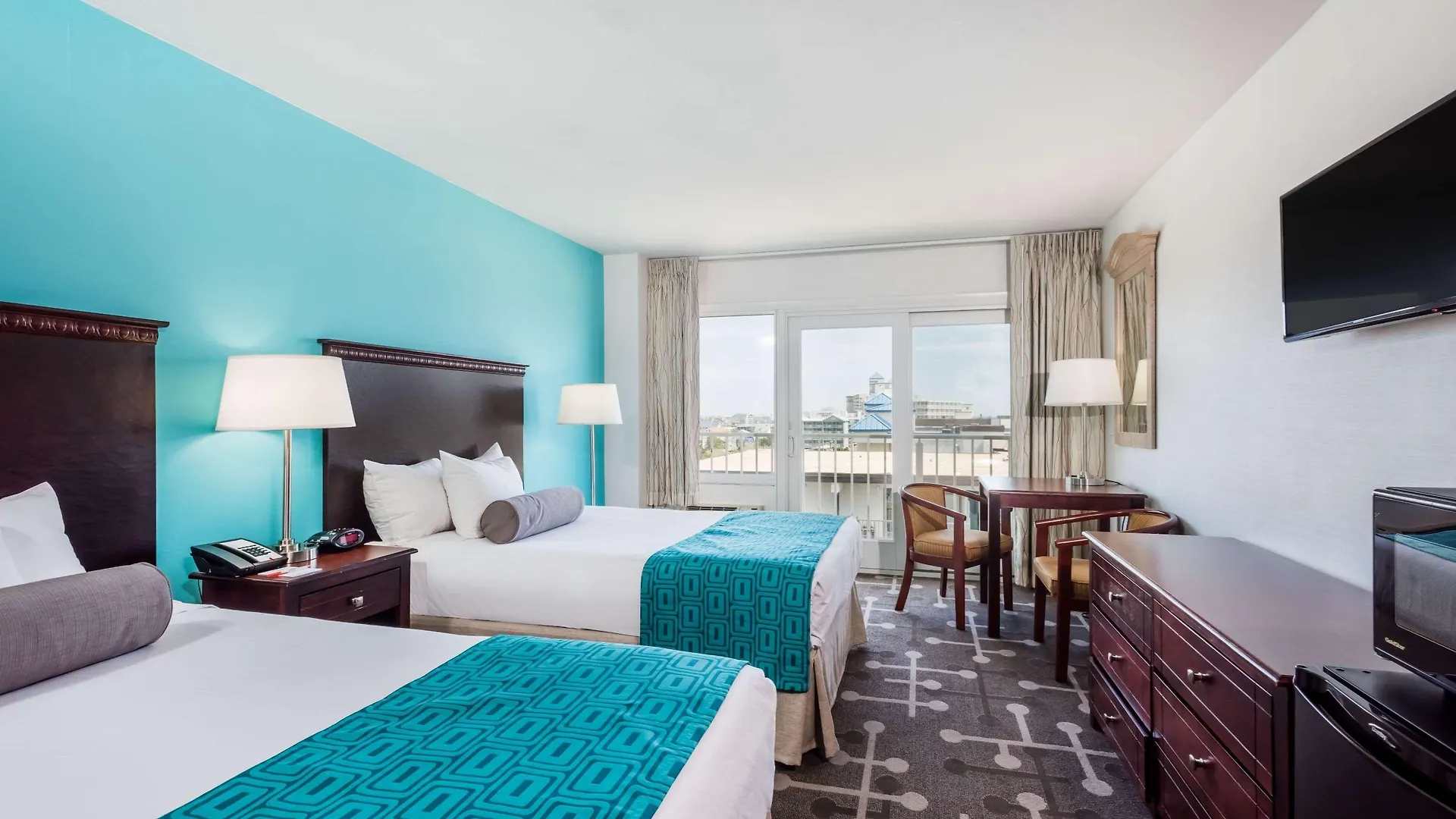 Hotel Howard Johnson Plaza By Wyndham Ocean Oceanfront Ocean City