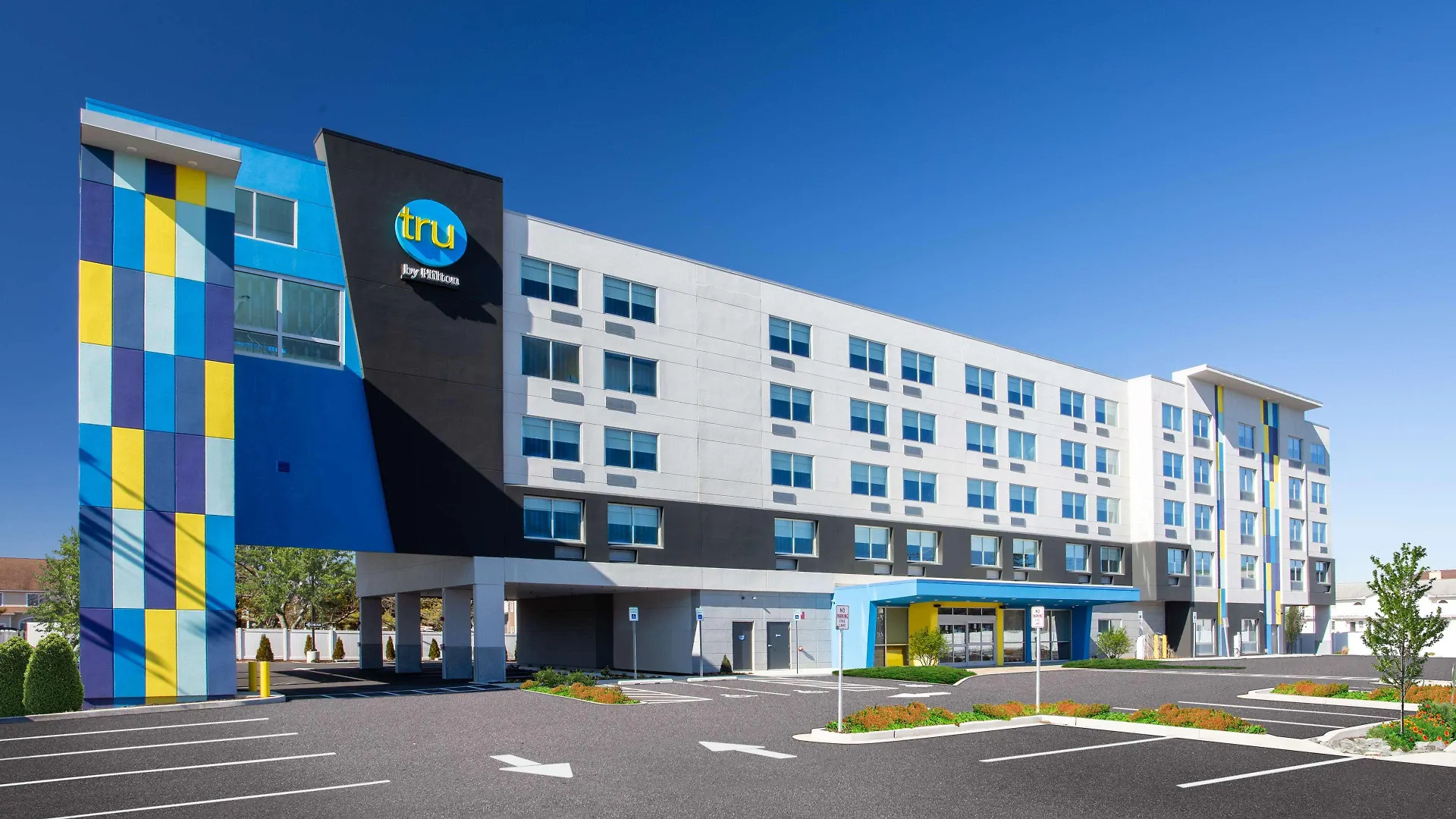 Tru By Hilton Ocean Bayside, Md Hotel