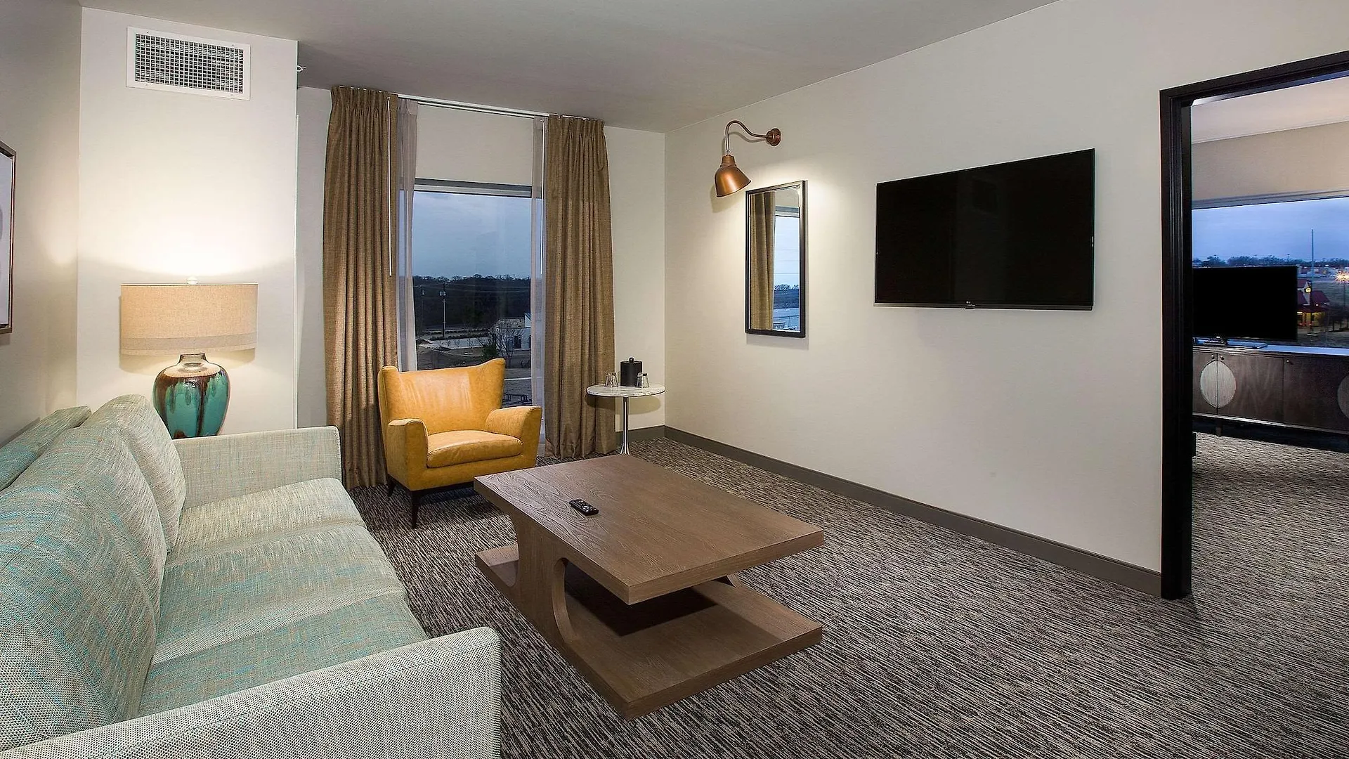 Cambria Ocean - Bayfront Otel 3*