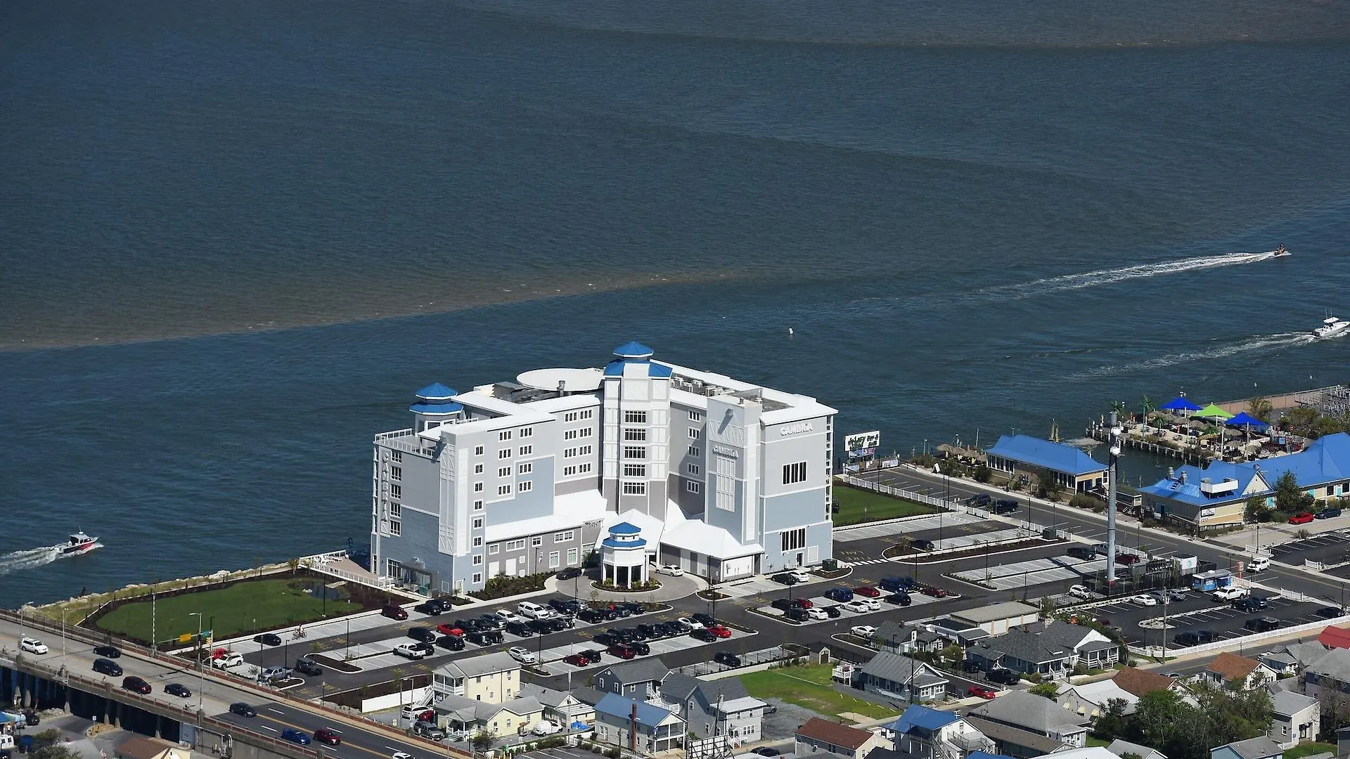 Cambria Ocean - Bayfront Otel Ocean City