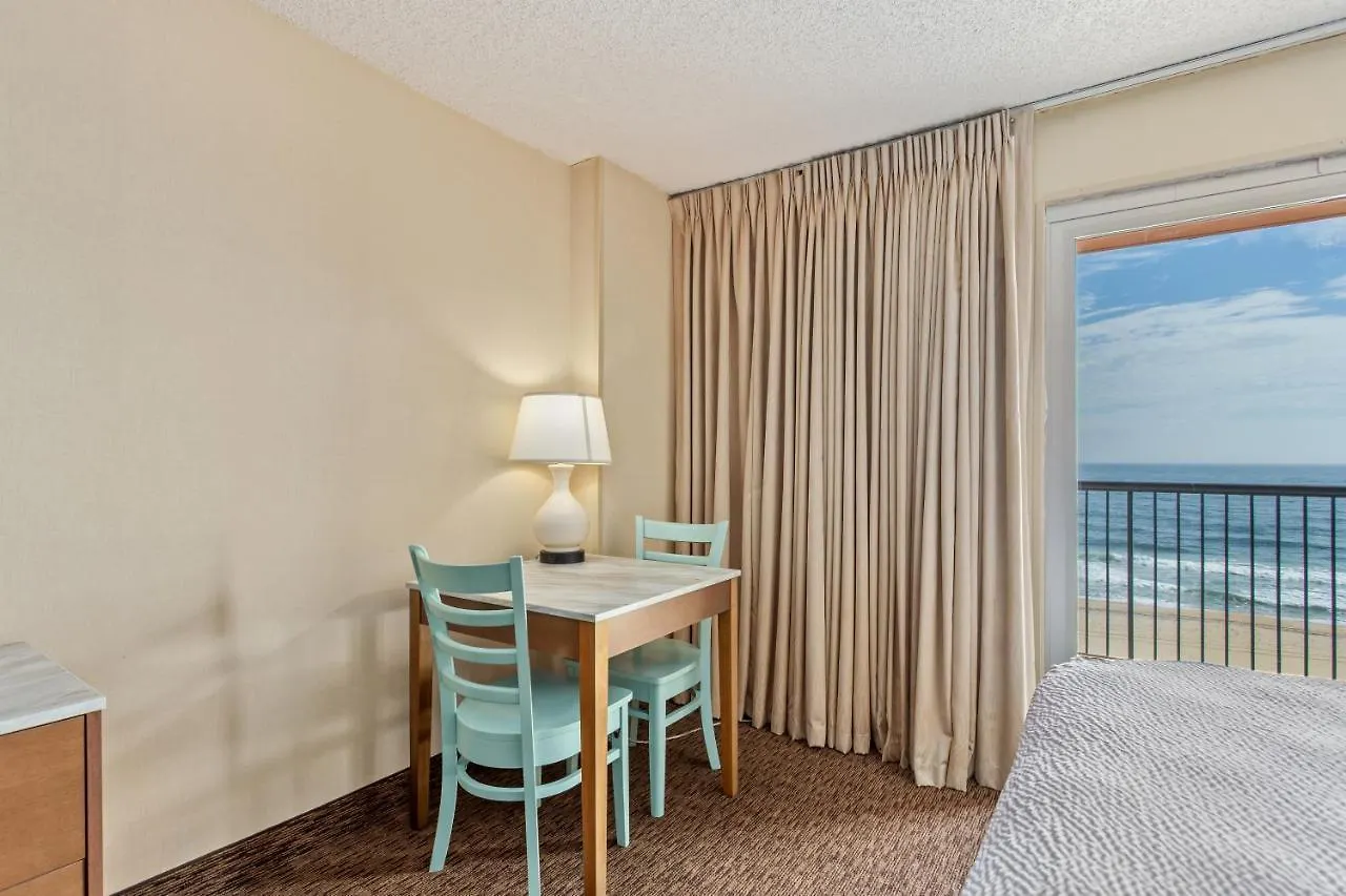Americana Boardwalk Hotel 4*