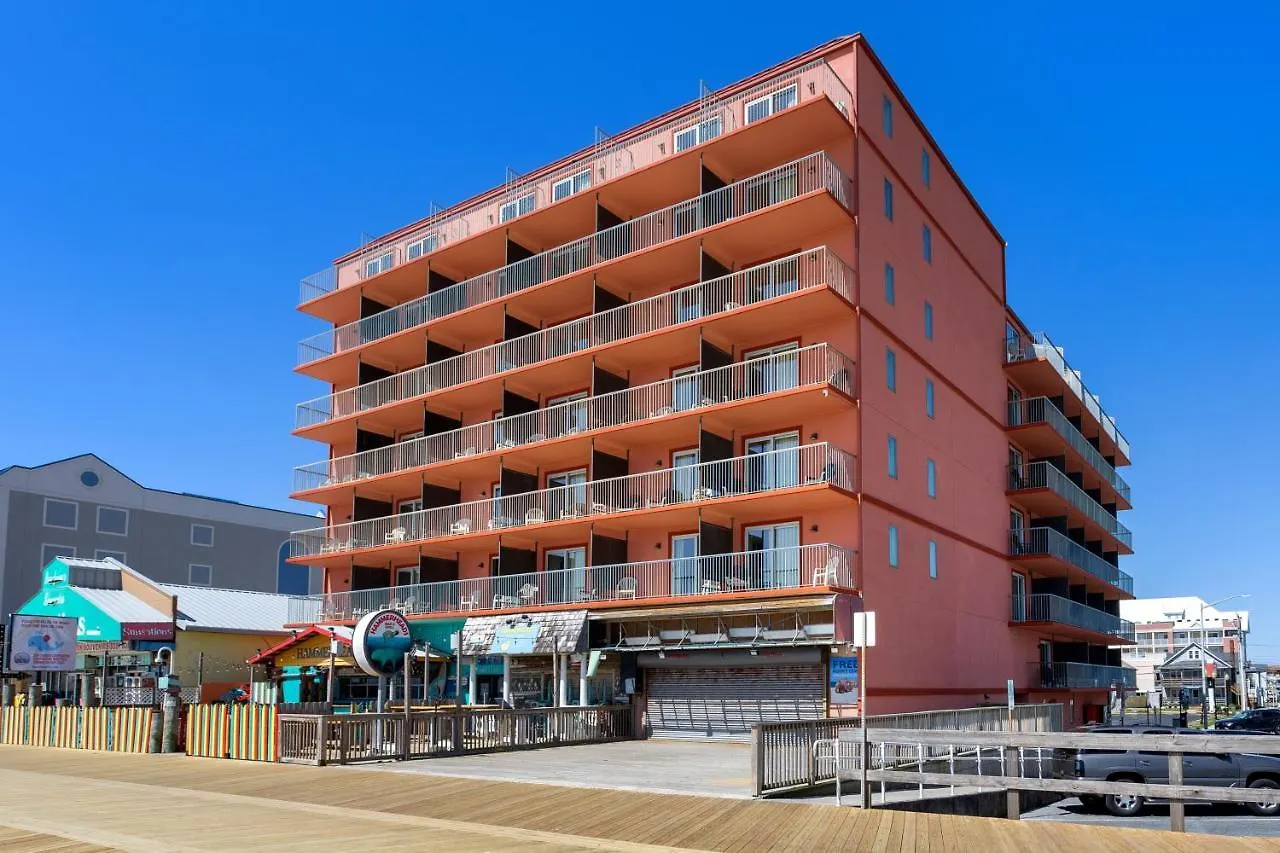 Americana Boardwalk Hotel 4*