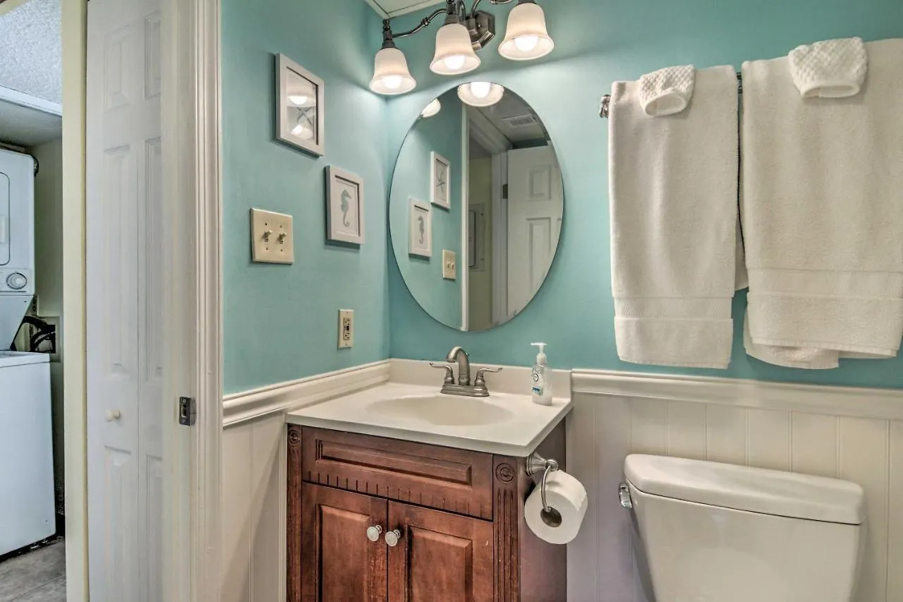 Inviting Ocean With Access! Apartman *